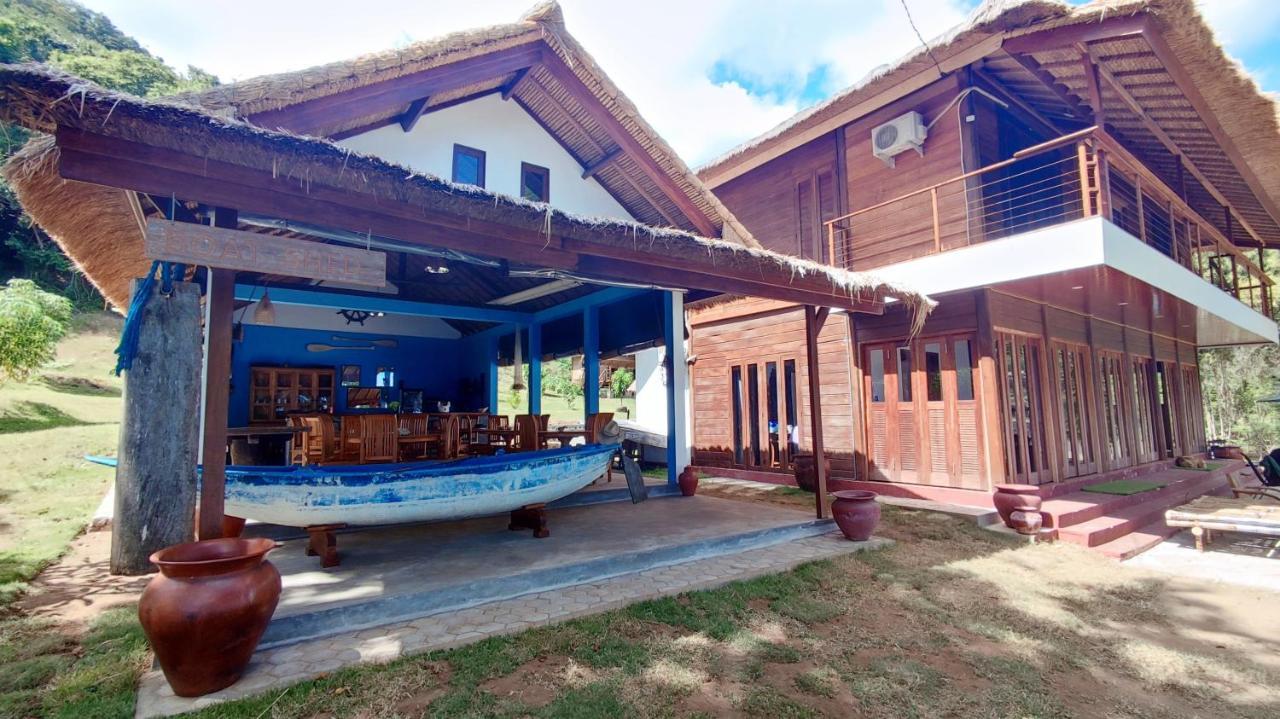 Khabita Beach Resort Lembar  Extérieur photo