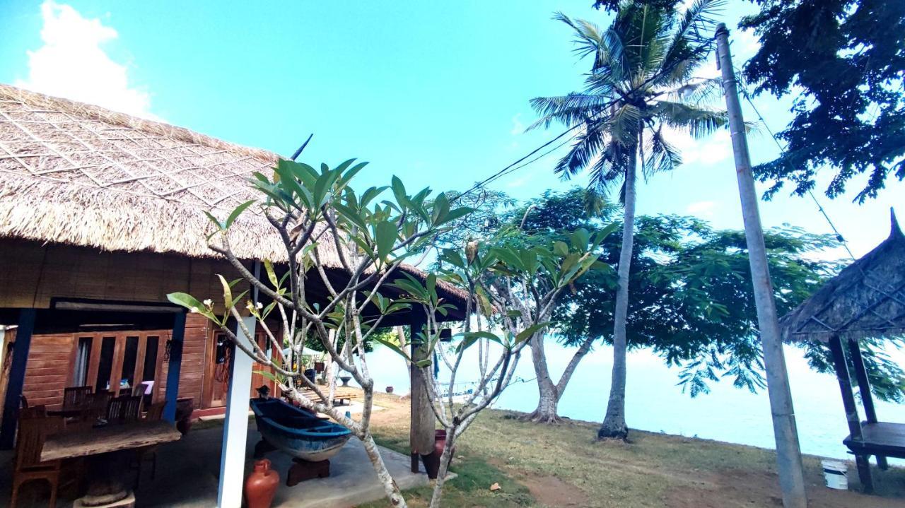 Khabita Beach Resort Lembar  Extérieur photo
