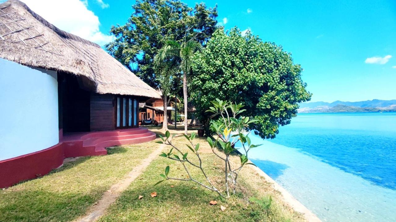 Khabita Beach Resort Lembar  Extérieur photo