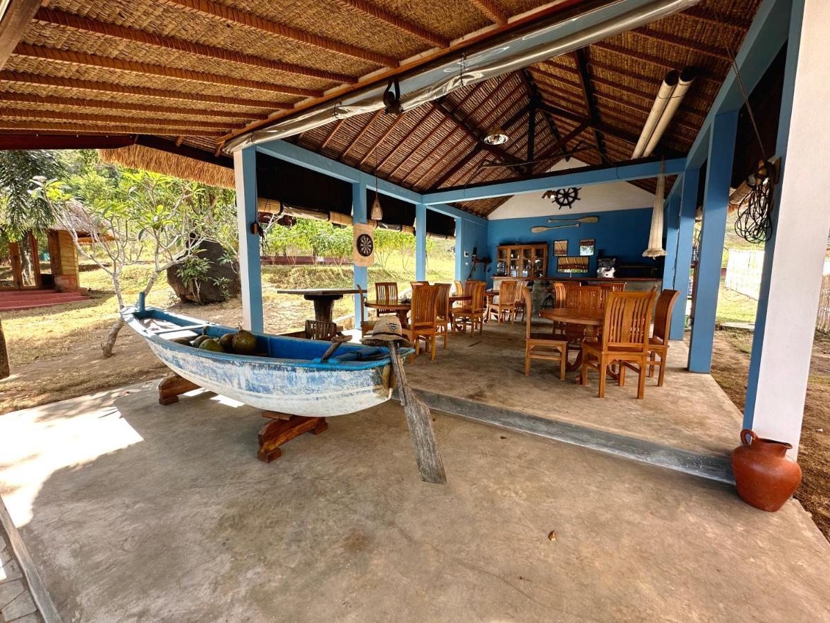 Khabita Beach Resort Lembar  Extérieur photo