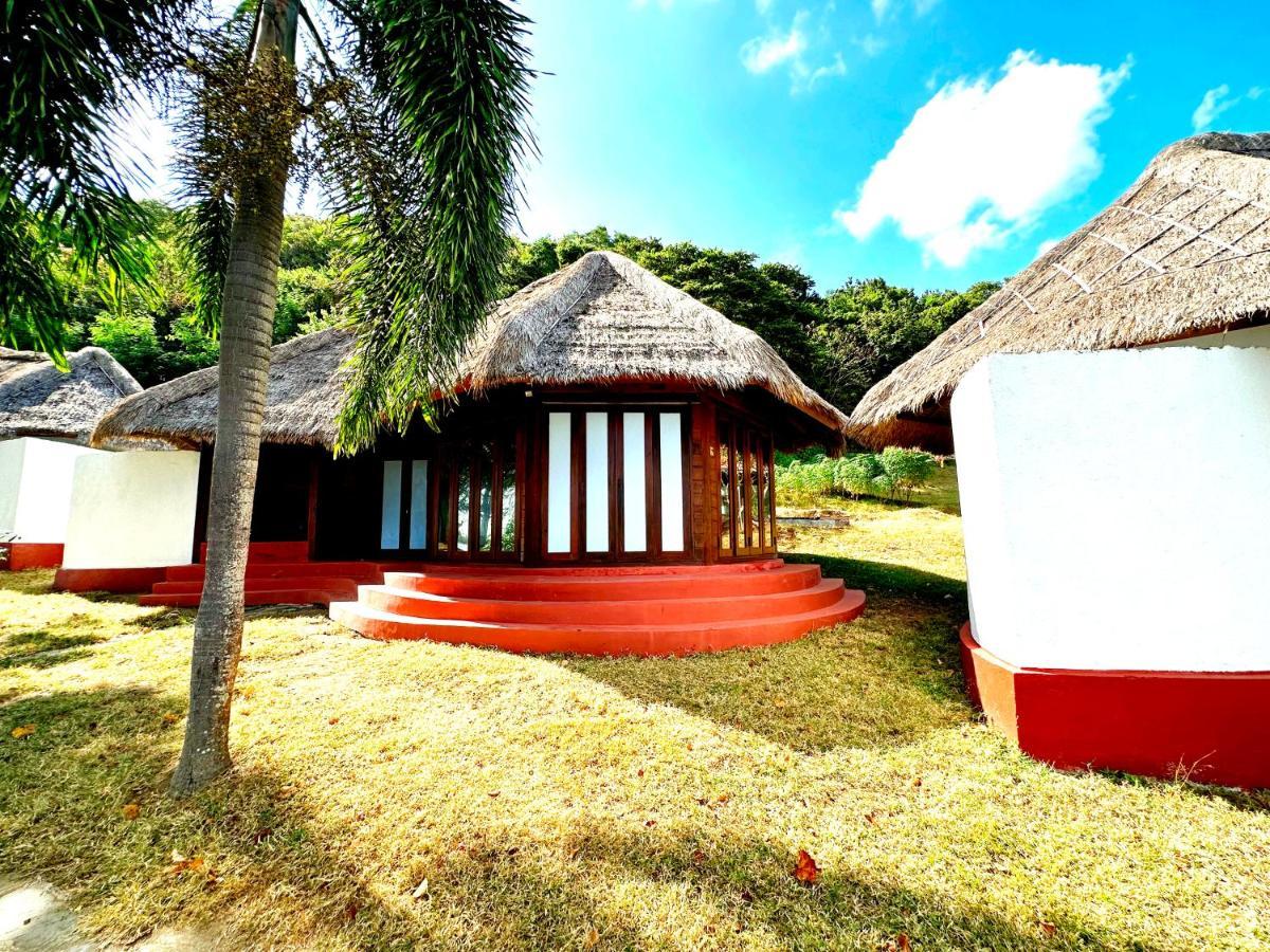 Khabita Beach Resort Lembar  Extérieur photo